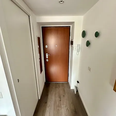 Purple House - Garibaldi Fs Apartment *