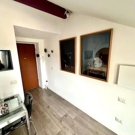 Apartment Purple House - Garibaldi Fs *