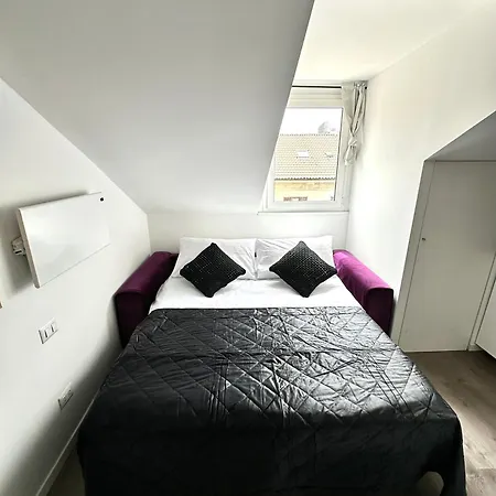 Apartment Purple House - Garibaldi Fs