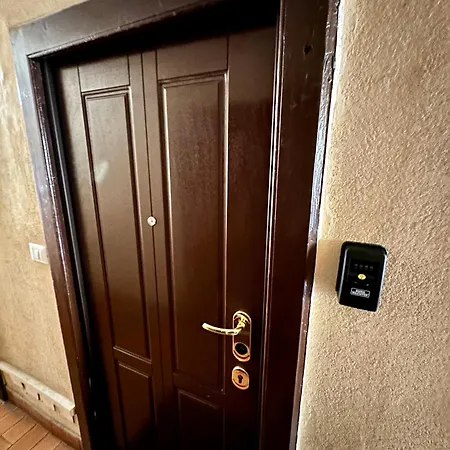 Apartment Purple House - Garibaldi Fs